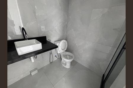 Studio para alugar com 33m², 1 quarto e 1 vaga Studio para alugar com 33m², 1 quarto e 1 vagaBanheiro