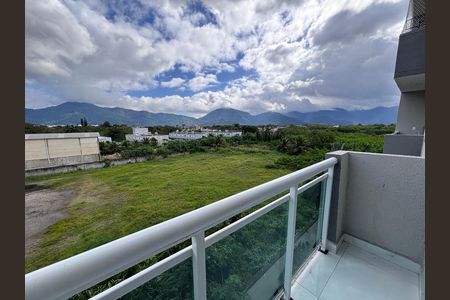 Studio para alugar com 33m², 1 quarto e 1 vaga Studio para alugar com 33m², 1 quarto e 1 vagaVaranda