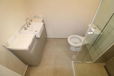 Banheiro 1 de apartamento para alugar com 2 quartos, 100m² em Parque Sao Domingos, São Paulo