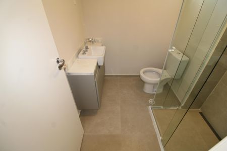 Banheiro 1 de apartamento para alugar com 2 quartos, 100m² em Parque Sao Domingos, São Paulo
