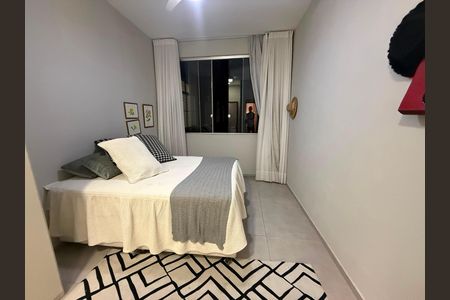 quarto 1 de apartamento para alugar com 2 quartos, 70m² em Barro Preto, Belo Horizonte