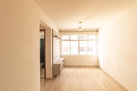 Sala de apartamento para alugar com 2 quartos, 50m² em Capão Raso, Curitiba