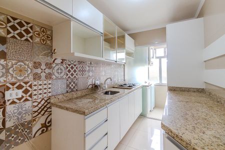 Cozinha de apartamento para alugar com 2 quartos, 60m² em Cristal, Porto Alegre