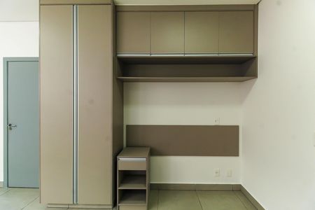Studio para alugar com 19m², 1 quarto e sem vaga Studio para alugar com 19m², 1 quarto e sem vagaSala/Quarto