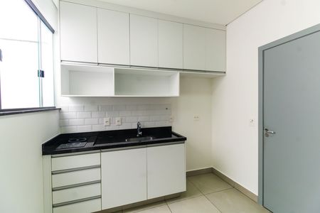 Cozinha de kitnet/studio para alugar com 1 quarto, 19m² em Vila Regente Feijó, São Paulo