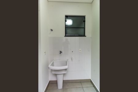 Studio para alugar com 19m², 1 quarto e sem vaga Studio para alugar com 19m², 1 quarto e sem vagaÁrea de Serviço