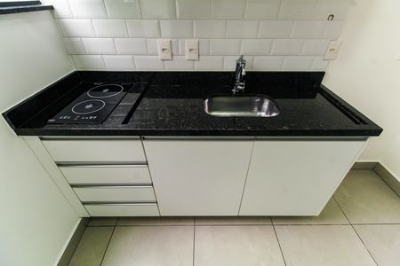 Cozinha de kitnet/studio para alugar com 1 quarto, 19m² em Vila Regente Feijó, São Paulo