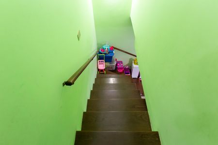 Escada  de casa à venda com 2 quartos, 70m² em Guaianases, São Paulo