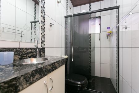 Casa à venda com 70m², 2 quartos e sem vaga Casa à venda com 70m², 2 quartos e sem vagaBanheiro 1