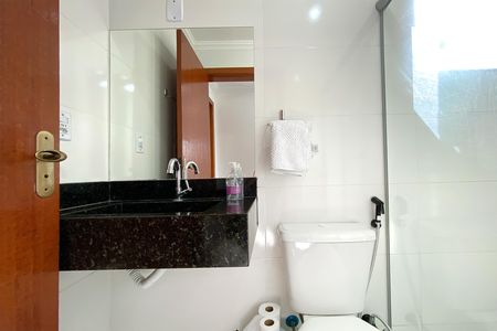Apartamento para alugar com 48m², 2 quartos e 1 vaga Apartamento para alugar com 48m², 2 quartos e 1 vagaBanheiro