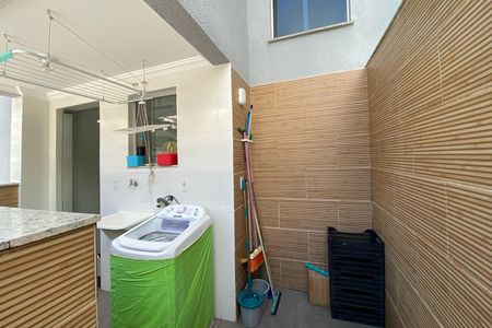 Apartamento para alugar com 48m², 2 quartos e 1 vaga Apartamento para alugar com 48m², 2 quartos e 1 vagaÁrea de Serviço
