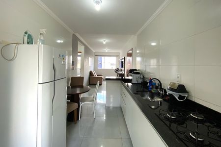 Apartamento para alugar com 65m², 2 quartos e 1 vaga Apartamento para alugar com 65m², 2 quartos e 1 vagaCozinha