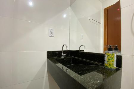 Apartamento para alugar com 65m², 2 quartos e 1 vaga Apartamento para alugar com 65m², 2 quartos e 1 vagaBanheiro