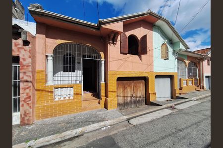 Fachada de casa para alugar com 2 quartos, 100m² em Santana, São Paulo