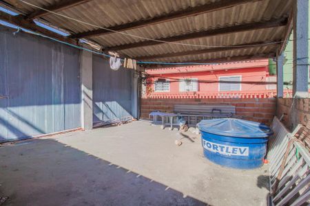 Casa para alugar com 120m², 2 quartos e 2 vagas