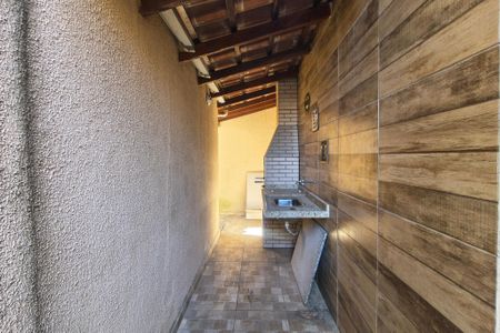 Casa de condomínio para alugar com 60m², 2 quartos e 1 vagaQuintal
