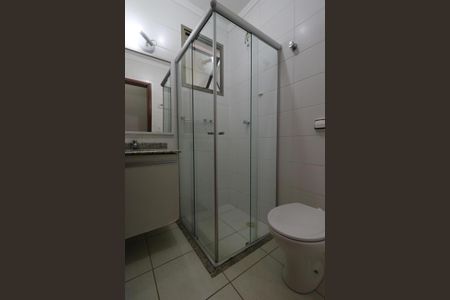 Banheiro da Suíte 1 de apartamento para alugar com 3 quartos, 107m² em Jardim Botânico, Ribeirão Preto