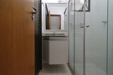 Apartamento para alugar com 107m², 3 quartos e 2 vagas Apartamento para alugar com 107m², 3 quartos e 2 vagasBanheiro da Suíte 1