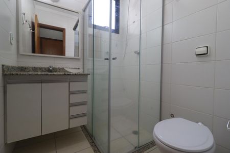 Apartamento para alugar com 107m², 3 quartos e 2 vagas Apartamento para alugar com 107m², 3 quartos e 2 vagasBanheiro da Suíte 2