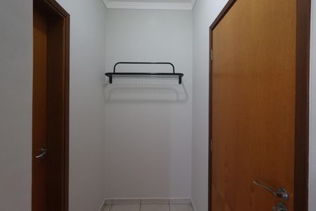 Apartamento para alugar com 107m², 3 quartos e 2 vagas Apartamento para alugar com 107m², 3 quartos e 2 vagasSuíte 2