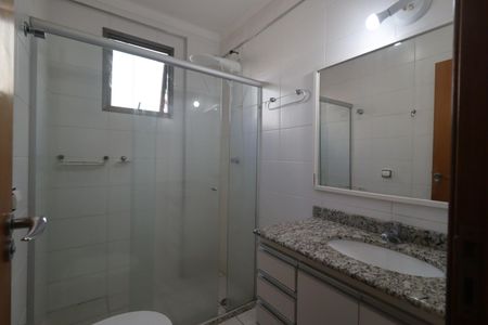 Apartamento para alugar com 107m², 3 quartos e 2 vagas Apartamento para alugar com 107m², 3 quartos e 2 vagasBanheiro da Suíte 3