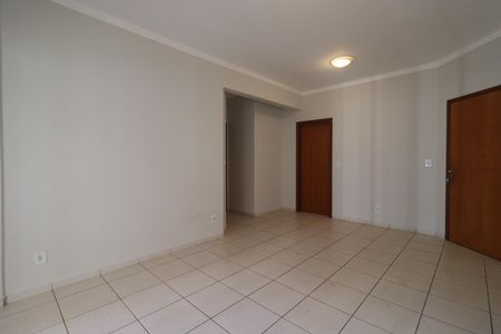 Apartamento para alugar com 107m², 3 quartos e 2 vagas Apartamento para alugar com 107m², 3 quartos e 2 vagasSala