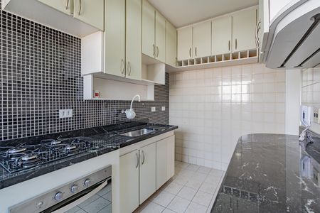 Cozinha de apartamento para alugar com 2 quartos, 65m² em Vila da Saúde, São Paulo