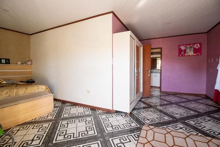 Casa à venda com 200m², 4 quartos e 2 vagas Casa à venda com 200m², 4 quartos e 2 vagasQuarto 2 - Suíte