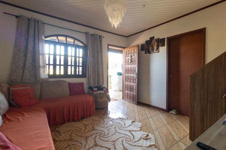 Sala 1 de casa à venda com 4 quartos, 200m² em Campo de Santana, Curitiba