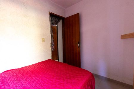 Quarto 1 de casa à venda com 4 quartos, 200m² em Campo de Santana, Curitiba