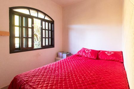 Casa à venda com 200m², 4 quartos e 2 vagas Casa à venda com 200m², 4 quartos e 2 vagasQuarto 1