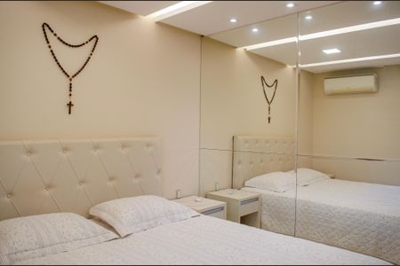 Apartamento à venda com 148m², 3 quartos e 3 vagas Apartamento à venda com 148m², 3 quartos e 3 vagasSuíte 3