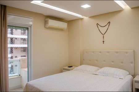 Apartamento à venda com 148m², 3 quartos e 3 vagas Apartamento à venda com 148m², 3 quartos e 3 vagasSuíte 3