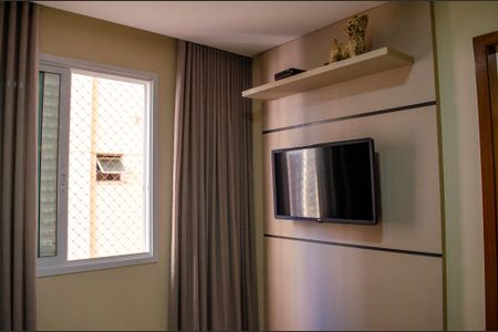 Apartamento à venda com 148m², 3 quartos e 3 vagas Apartamento à venda com 148m², 3 quartos e 3 vagasSuíte 2