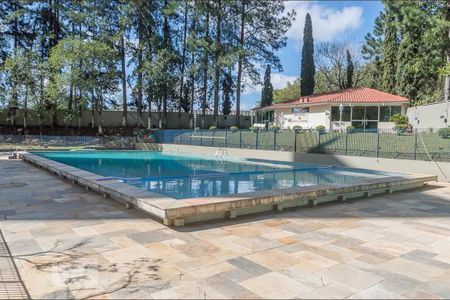 Apartamento à venda com 100m², 2 quartos e 1 vaga Apartamento à venda com 100m², 2 quartos e 1 vagaÁrea comum piscina