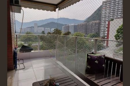 Apartamento à venda com 116m², 2 quartos e sem vaga