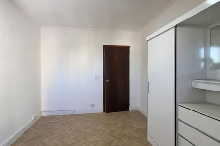 Apartamento para alugar com 158m², 4 quartos e 2 vagas Apartamento para alugar com 158m², 4 quartos e 2 vagasQuarto 4