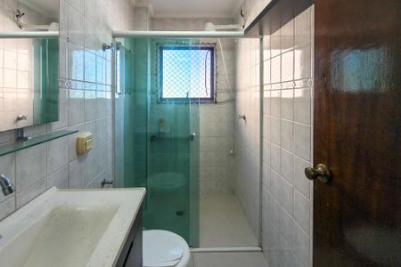 Apartamento para alugar com 158m², 4 quartos e 2 vagas Apartamento para alugar com 158m², 4 quartos e 2 vagasBanheiro