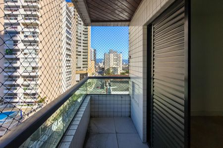Apartamento para alugar com 158m², 4 quartos e 2 vagas Apartamento para alugar com 158m², 4 quartos e 2 vagasSacada do Quarto 2