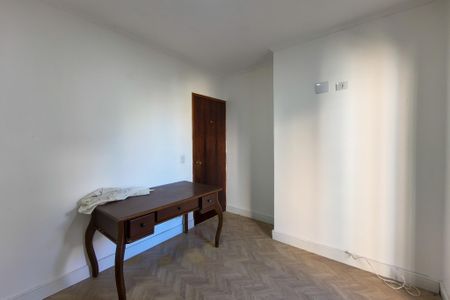 Apartamento para alugar com 158m², 4 quartos e 2 vagas Apartamento para alugar com 158m², 4 quartos e 2 vagasQuarto 2