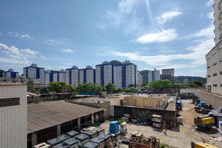 Apartamento para alugar com 158m², 4 quartos e 2 vagas Apartamento para alugar com 158m², 4 quartos e 2 vagasVista