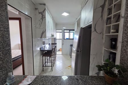 Sala de apartamento para alugar com 2 quartos, 104m² em Vila Assuncao, Praia Grande