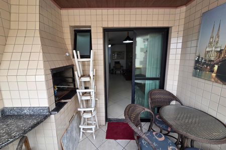 Apartamento para alugar com 104m², 2 quartos e 1 vaga Apartamento para alugar com 104m², 2 quartos e 1 vagaVaranda