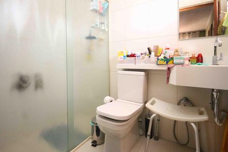 Banheiro da Suite 03 de casa à venda com 4 quartos, 100m² em Vila Prudente, São Paulo