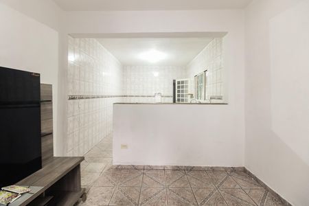 Casa para alugar com 100m², 3 quartos e 1 vaga Casa para alugar com 100m², 3 quartos e 1 vagaSala