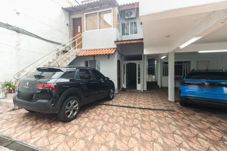 Casa para alugar com 100m², 3 quartos e 1 vaga Casa para alugar com 100m², 3 quartos e 1 vagaGaragem