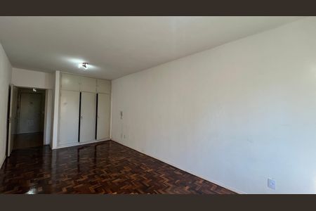 Studio para alugar com 35m², 1 quarto e 1 vaga Studio para alugar com 35m², 1 quarto e 1 vagaStudio
