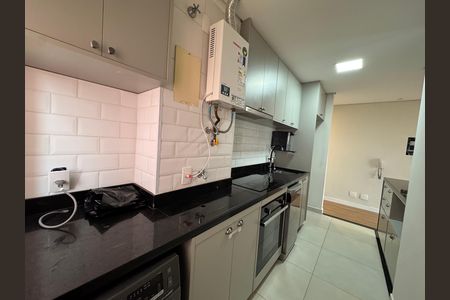 Cozinha de apartamento para alugar com 2 quartos, 50m² em Santa Maria, Osasco