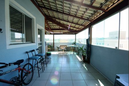 Cobertura de apartamento à venda com 3 quartos, 140m² em Camargos, Belo Horizonte