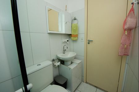 Apartamento à venda com 140m², 3 quartos e 1 vaga Apartamento à venda com 140m², 3 quartos e 1 vagaBanheiro 2